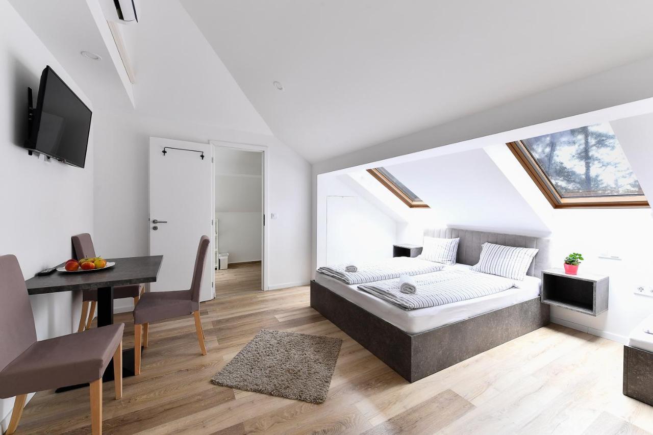 Oliver 2 Apartament